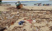 Pantai Baru Mentok Dikepung Sampah Kiriman, Estetika Wisata dan Kesehatan Lingkungan Terancam