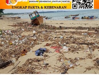 Pantai Baru Mentok Dikepung Sampah Kiriman, Estetika Wisata dan Kesehatan Lingkungan Terancam