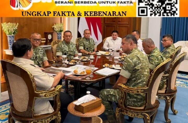 Presiden Prabowo Terima Laporan Pembangunan 300 Jembatan dan Renovasi Sekolah Terdampak Bencana dari KSAD
